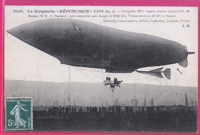229 -  Le Dirigeable  " REPUBLIQUE " - Zeppeline