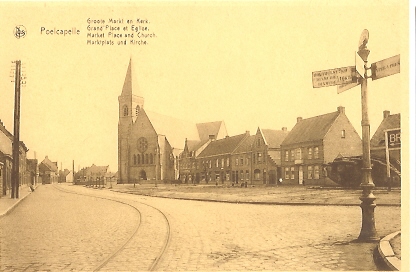 BELGIQUE POELCAPELLE GRAND PLACE ET EGLISE - Langemark-Poelkapelle