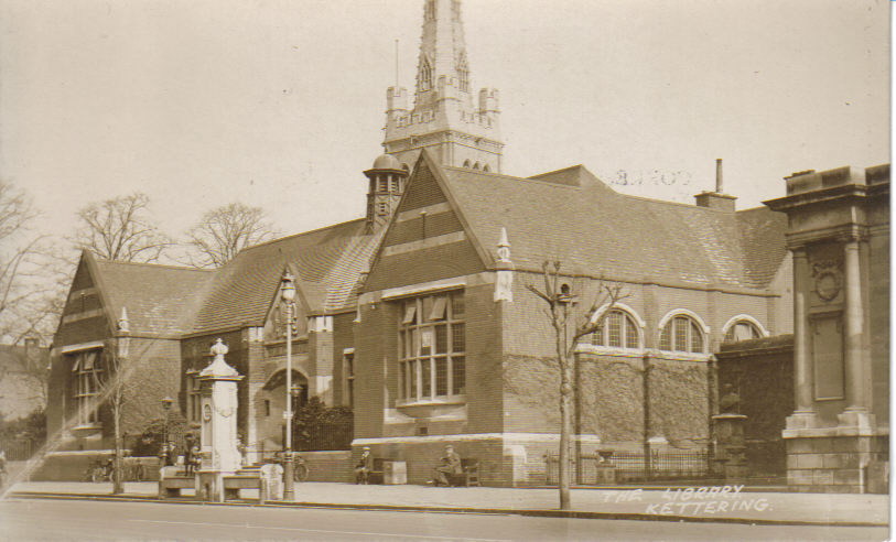 KETTERING - The Library - Northamptonshire