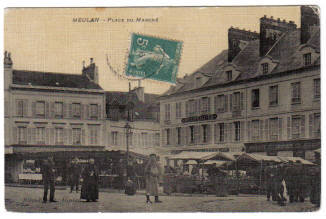 MEULAN - Place Du Marché - Meulan