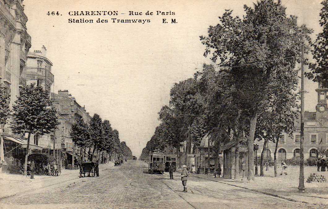 94 CHARENTON LE PONT Rue De Paris, Station De Tramways, Tramway, Animée, Ed EM 464, 191? - Charenton Le Pont