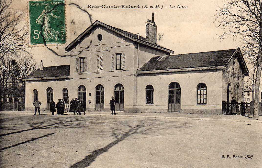 77 BRIE COMTE ROBERT Gare, Extérieur, Animée, Ed BF, 1908 - Brie Comte Robert