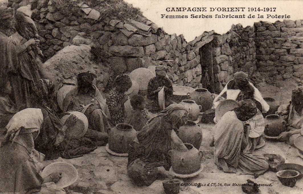 SERBIE Campagne D' Orient 1914-1917, Femmes Serbes Fabricant De La Poterie, Beau Plan, Ed Grimaud, 1917, - Servië