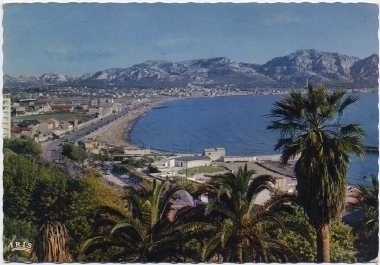 Marseille. Vue Générale Sur La Plage Et La Pointe Rouge. - Quartiers Sud, Mazargues, Bonneveine, Pointe Rouge, Calanques,