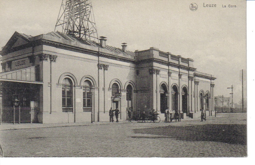 LEUZE  -  La Gare - Leuze-en-Hainaut