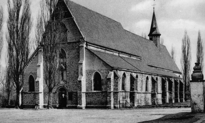 St-Tuiden -Gotisch Begijnhofkerk,13 Eeuw - Sint-Truiden