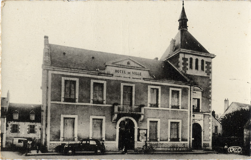 23 - CREUSE - BOUSSAC - HOTEL De VILLE - CLICHE  REC 5001 - Boussac