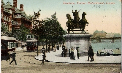 LONDON / Boadicea, Thames Embankement. / 1911. - River Thames