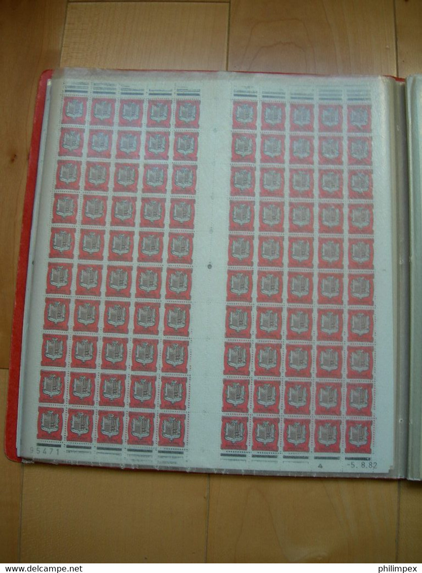 ANDORRA WHOLESALE 12950 STAMPS / 12950 TIMBRES	ANDORRE SANS CHARNIERES EN FEUILLES ET PANNEAUX!