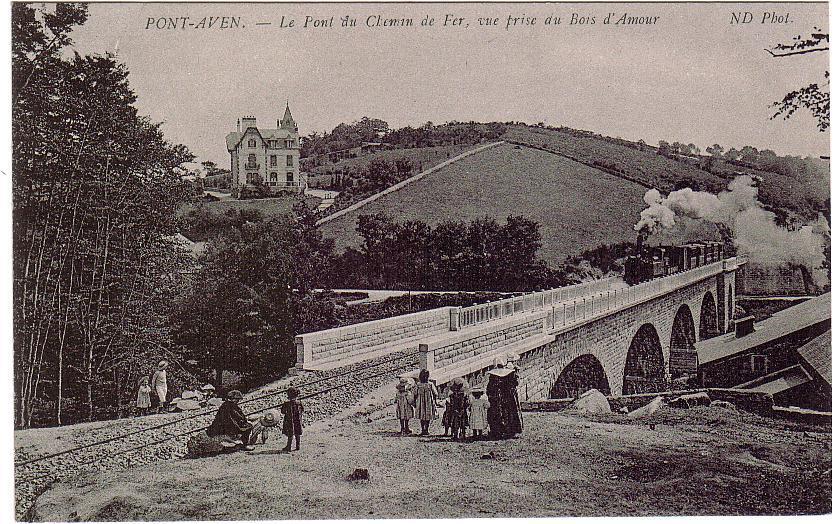 PONT-AVEN(29) / Le Pont De Chemin De Fer,vue Prise Au Bois D'Amour( Avec Train) / Petite Animation - Kunstwerken