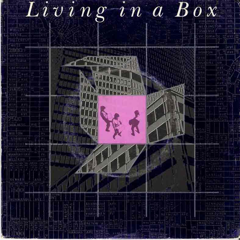 LIVING IN A BOX - Altri - Inglese