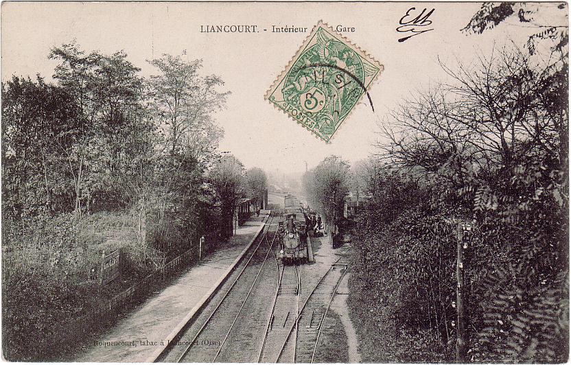 LIANCOURT(60) / Intérieur De La Gare / Train - Liancourt