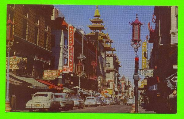 SAN FRANCISCO, CA - GRANT AVENUE- CHINATOWN - ANIMATED OLD CARS - - San Francisco