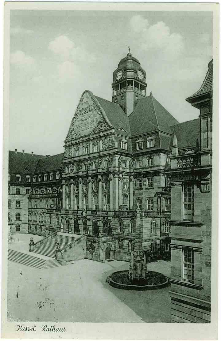 Kassel Rathaus  Hotel Regenbogen - Kassel