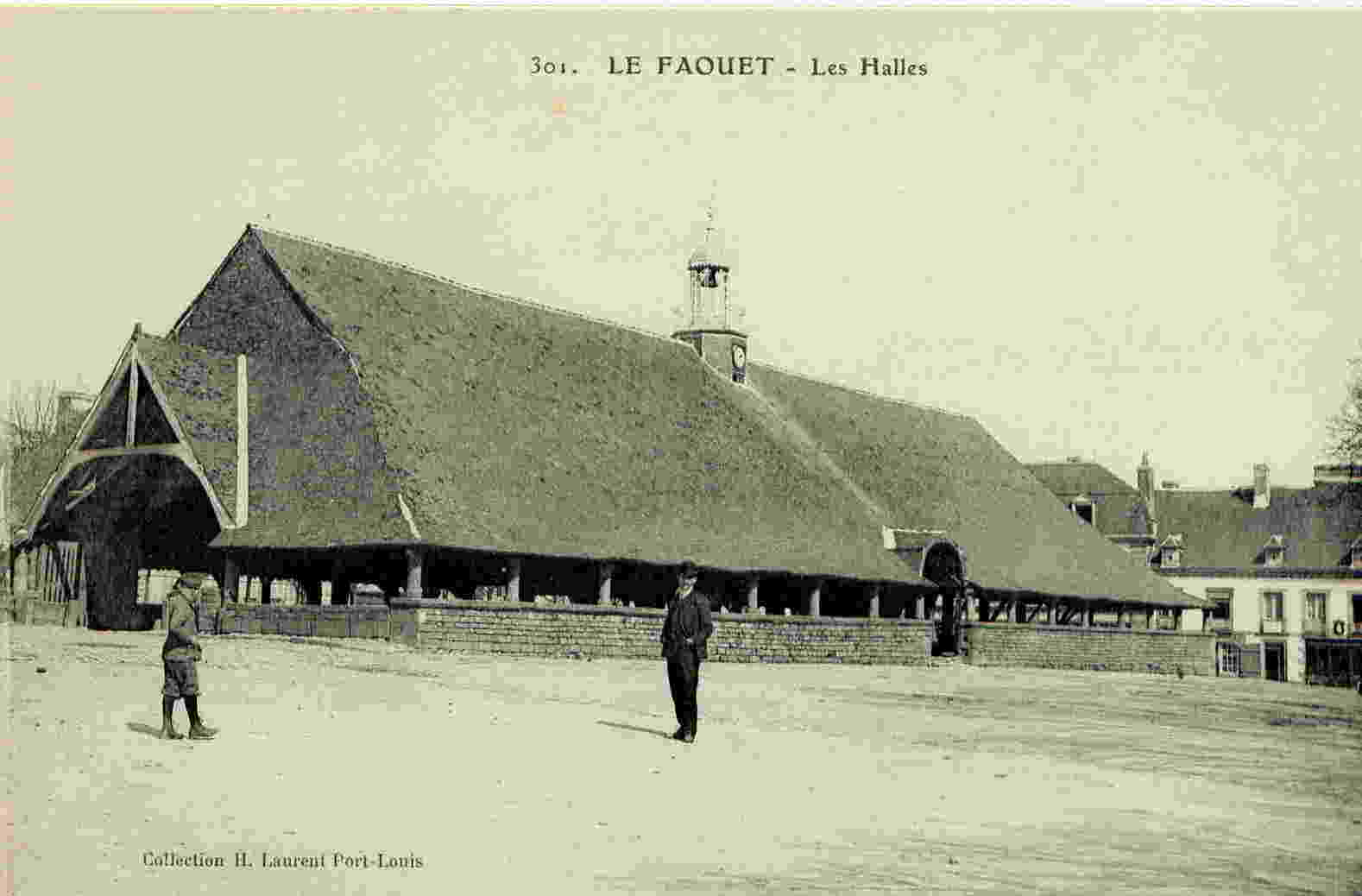 301 - Le Faouet - Les Halles - Le Faouet