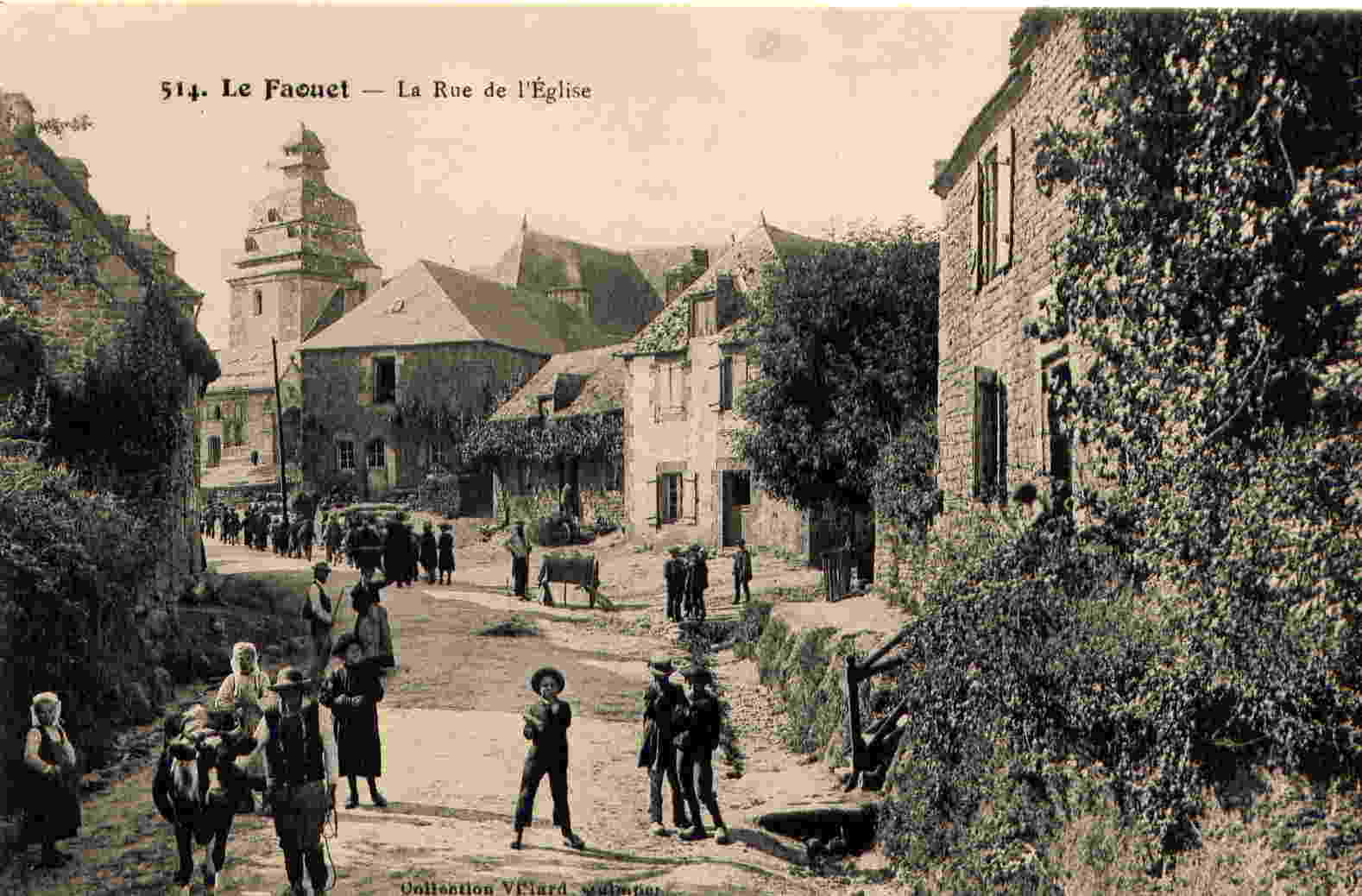 514 - Le Faouet - La Rue De L´Eglise - Le Faouet