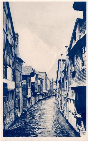 PONT AUDEMER - La Rivière De La Rue Thiers - Pont Audemer