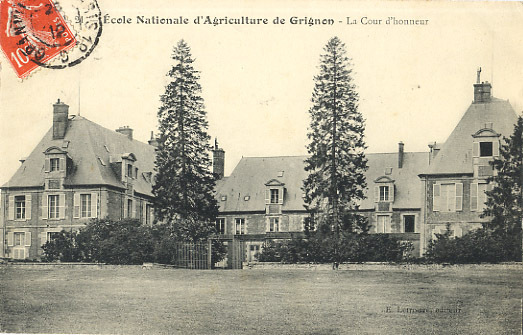 78 - YVELINES - GRIGNON - ECOLE NATIONNALE D´AGRICULTURE - LA COUR D´HONNEUR - Grignon