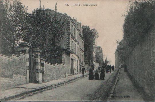 CPA De ISSY LES MOULINEAUX - Rue Julien. - Issy Les Moulineaux