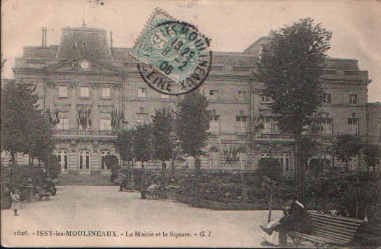 CPA De ISSY LES MOULINEAUX - La Mairie Et Le Square. - Issy Les Moulineaux