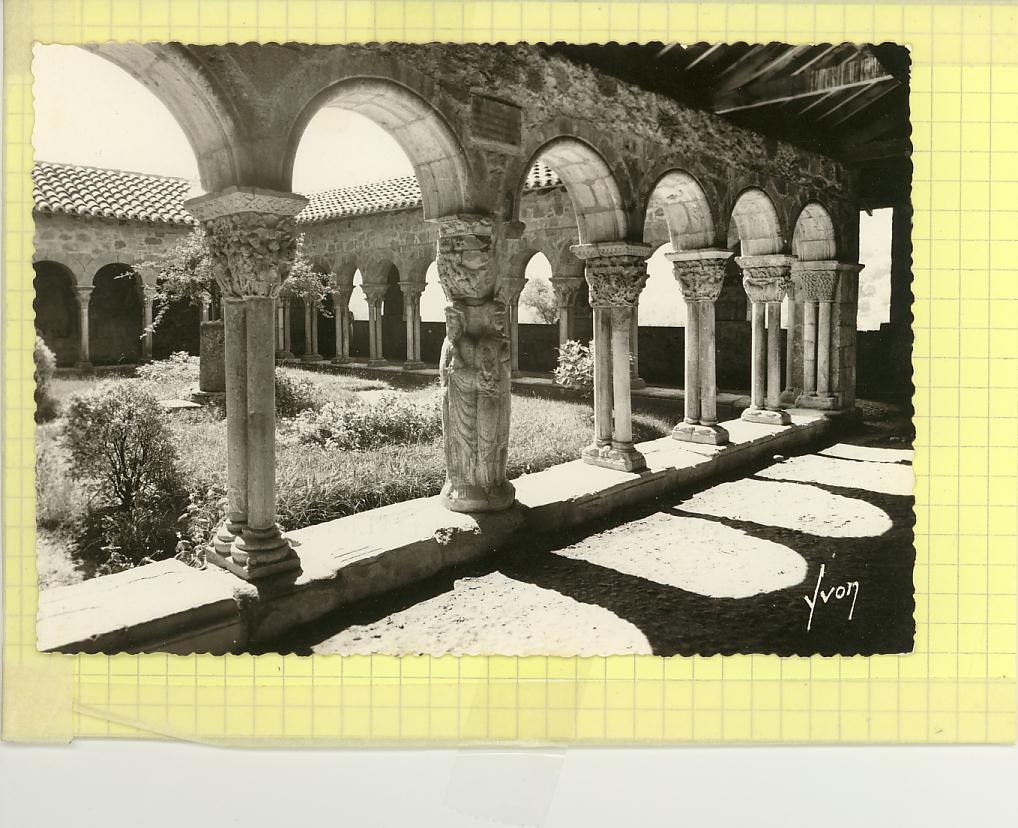 31 - St Bertrand De Comminges - Le Cloitre De La Cathédrale - CPSM Non Voyagé - Ed Yvon N° 1368 - Saint Bertrand De Comminges