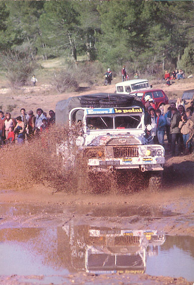 VOITURE De RALLYE - TOUT TERRAIN-4 X 4  - SUPERBE PLAN - Autres & Non Classés