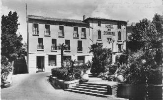 04 // MANOSQUE, Hotel Du Terreau, Carte Semi-moderne - Manosque