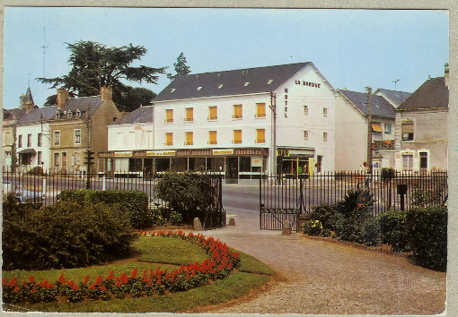 BEAUMONT SUR SARTHE : L'HOTEL-RESTAURANT "LA BARQUE" - Beaumont Sur Sarthe