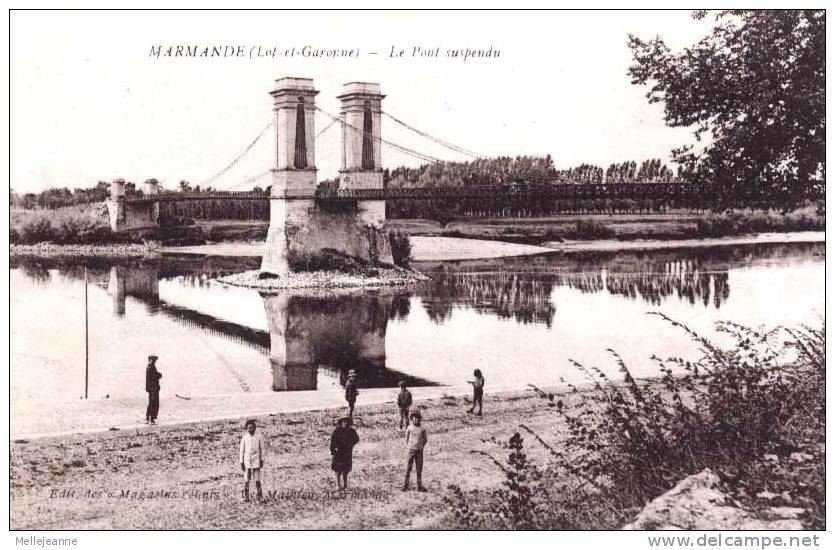 Cpa Marmande (47, Lot Et Garonne) Pont Suspendu , Animée. - Marmande