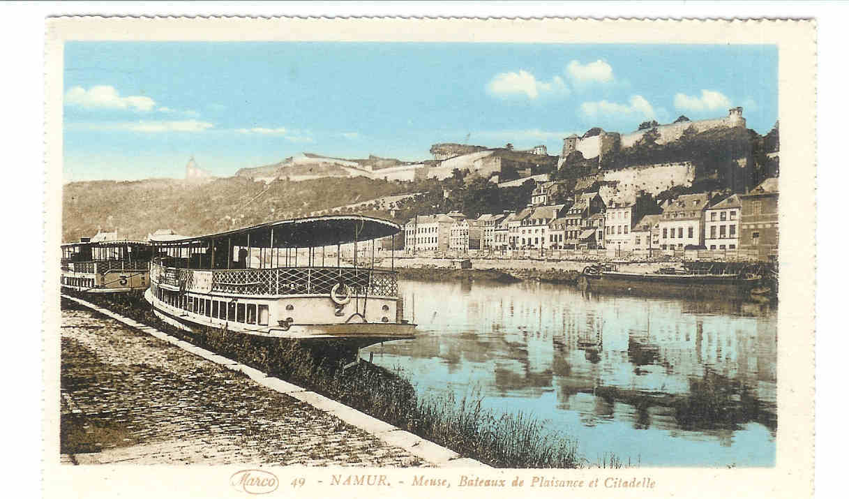 NAMUR Meuse, Bateaux De Plaisance Et Citadelle (état Neuf) - Namur