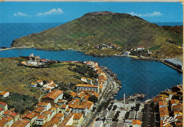 PORT-VENDRES : Vue Aérienne - La Rade Dominée Par La Montagne Béar - Editions Estel - Port Vendres