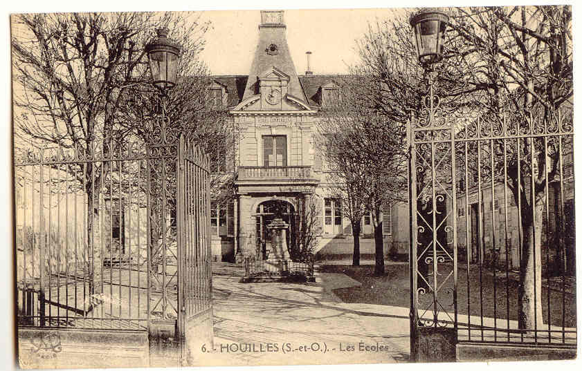 F1629 - HOUILLES - Les Ecoles - Houilles