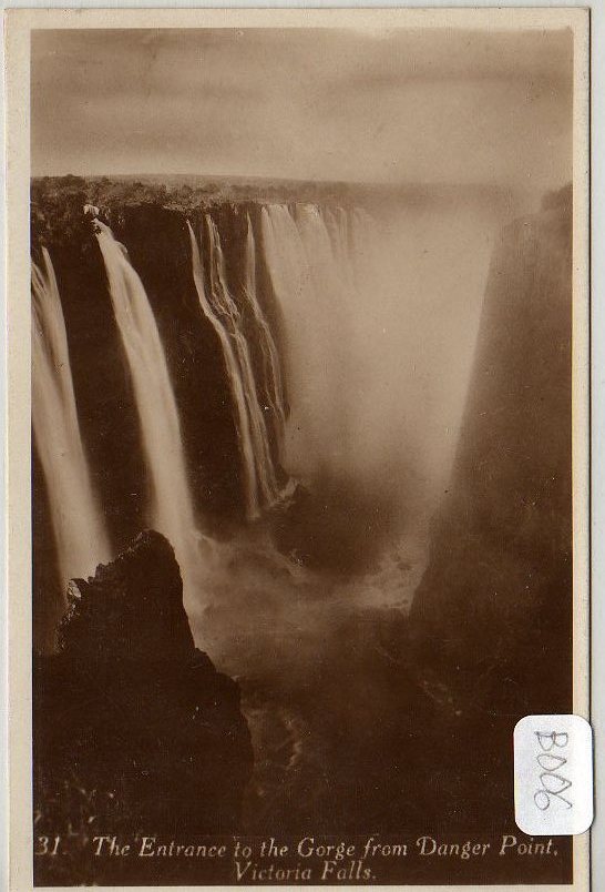 - VICTORIA FALLS - THE ENTRANCE TO THE GORGE FROM DANGER POINT (B 006) - Tanzania