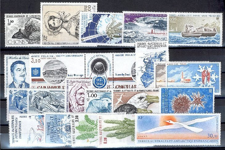 TAAF / FSAT, GROUP MOSTLY VERY FINE, MINT  NEVER HINGED ** - Collections, Lots & Séries