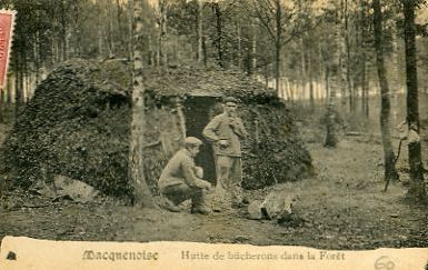 LMACQUENOISE - Hutte De Bucherons Dans La Forêt - Momignies