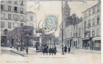 93 - NOISY-LE -SEC -PLACE JEANNE D'ARC  AVEC ANIMATION; - Noisy Le Sec