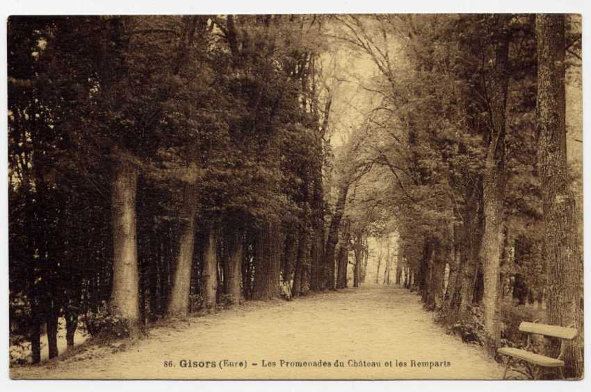 A1 - GISORS - Les Promenades Du Château Et Les Remparts - Gisors