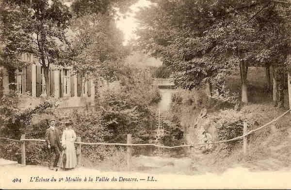Moulin A Eau- Ref No  32-l Ecluse Du 2eme Moulin A La Vallee Du Denacre- Bon Etat - Moulins à Eau