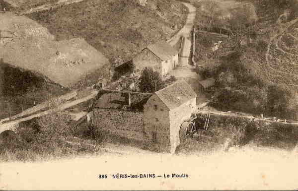 Moulin A Eau- Ref No 23-neris Les Bains-le Moulin-bon Etat - Moulins à Eau