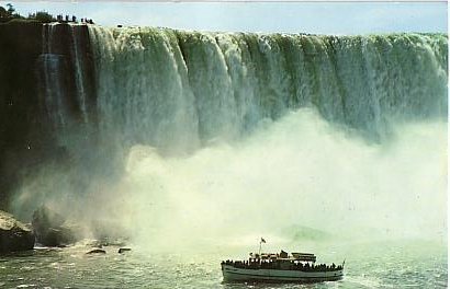 CP Horseshoe Falls (Ontario) Bateau Au Pied Des Chutes - Moderne Ansichtskarten