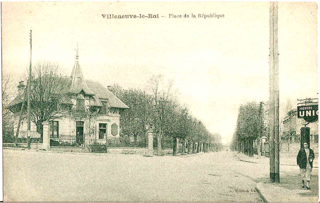 VILLENEUVE-LE-ROI - Place De La République. - Villeneuve Le Roi