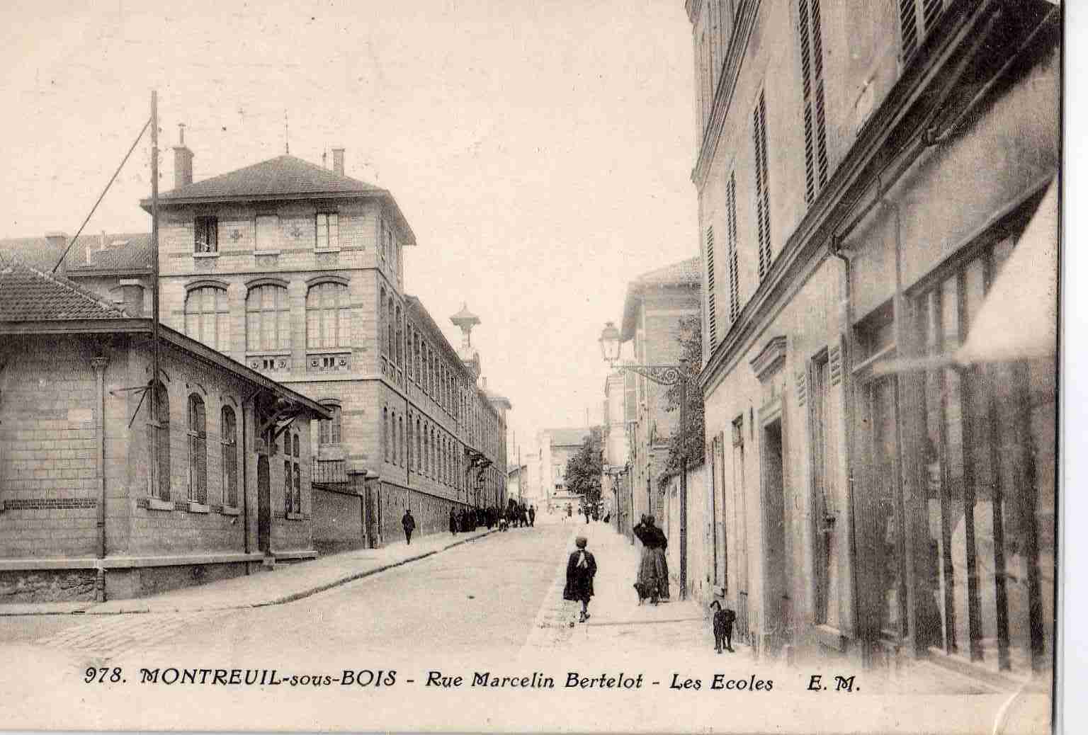 93 MONTREUIL Rue Marcelin Bertelot Les Ecoles  Beau Plan - Montreuil
