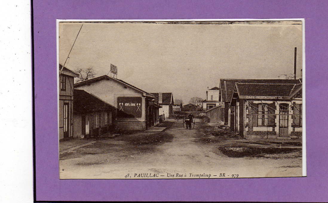 Carte  Postale De Pauillac -- Une Rue à Trompeloup - Pauillac