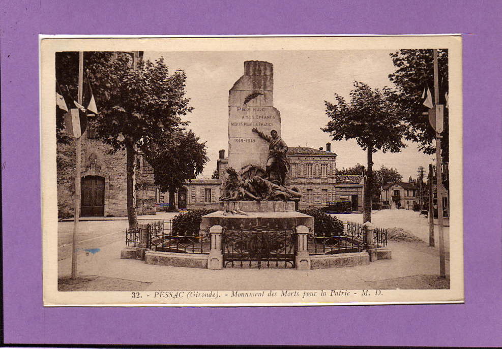 Carte  Postale De Pessac -- Monument Aux Morts Pour La Patrie - Pessac