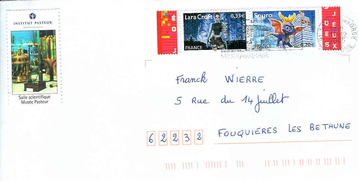 BANDES DESSINEES TIMBRE SUR LETTRE LES HEROS DES JEUX VIDEO 2005 FRANCE LARA CROFT SPYRO - Stripsverhalen