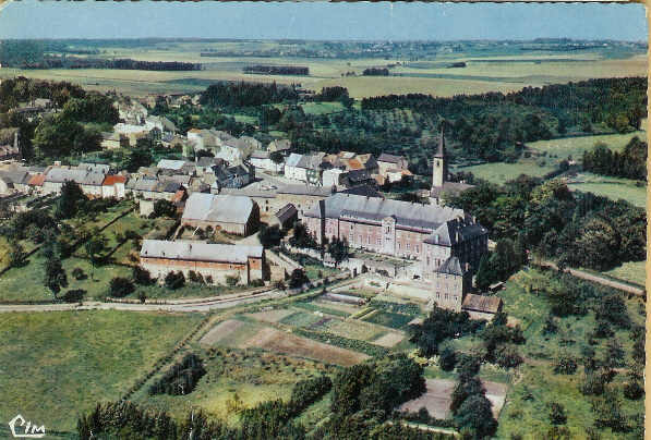 ST-GERARD : Abbaye De Brogne - Vue Générale Aérienne - Combier Imprimeur Macon - Cachet De La Poste 1971 - Mettet