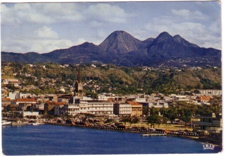 CPSM - FORT-DE-FRANCE - Vue De La Ville - Coul - Ann60 - - Fort De France