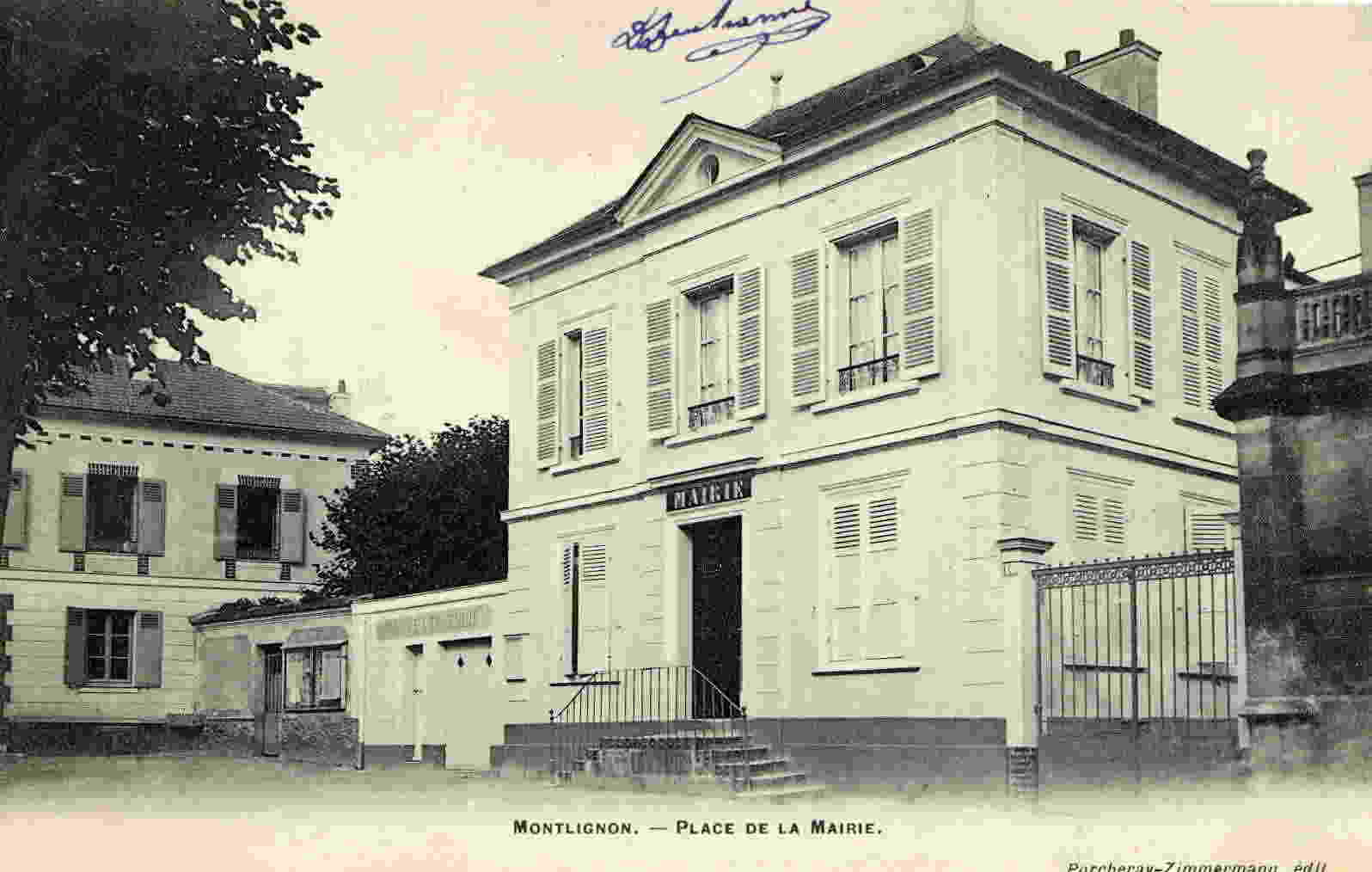 MONTLIGNON - Place De La Mairie - Montlignon
