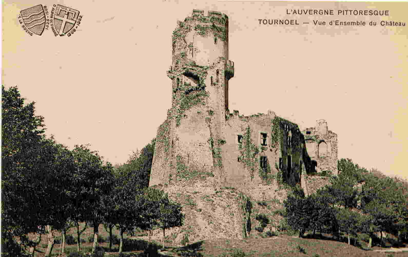 Tournoel - Vue D'ensemble Du Chateau - Volvic