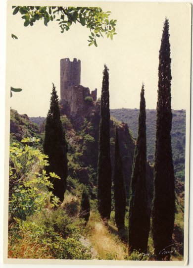 Pays Cathares - Châteaux Lastours Quertinheux - Languedoc-Roussillon